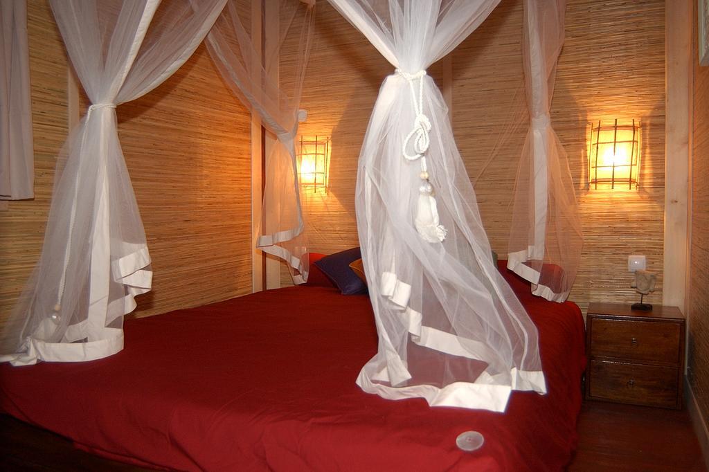 Camping Les Portes Du Beaujolais Anse Bagian luar foto