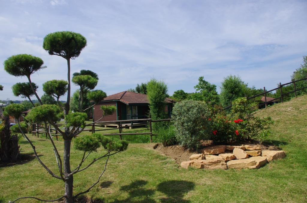 Camping Les Portes Du Beaujolais Anse Ruang foto