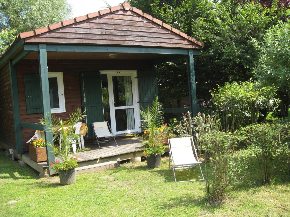 Camping Les Portes Du Beaujolais Anse Ruang foto