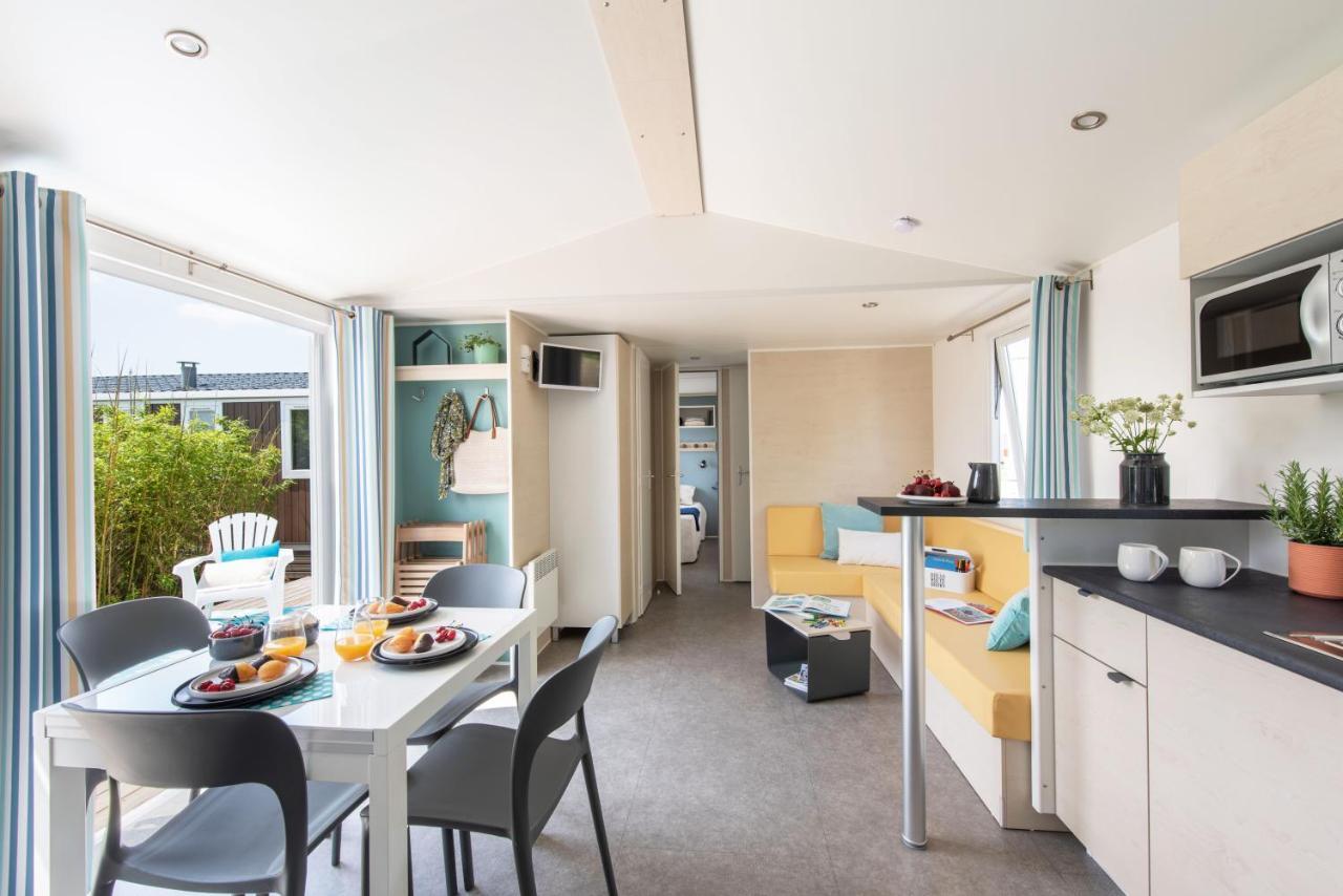 Camping Les Portes Du Beaujolais Anse Bagian luar foto